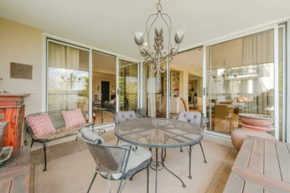 Hallway Photo of 302 2015 Beach Avenue, Vancouver, BC