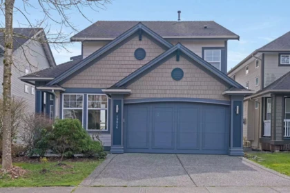 19846 69a Avenue, Langley, BC, Langley — Single Family Residence for sale