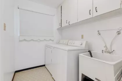 Walk-In Closet Photo of 7780 Acheson Road, Richmond, BC