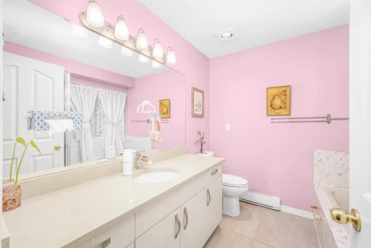 Powder Room Photo of 1931 Westview Drive, North Vancouver, BC