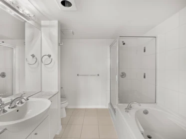 Laundry Room Photo of 1404 188 E Esplanade, North Vancouver, BC