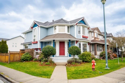 18451 65 Avenue, Surrey, BC, Surrey — Single Family Residence for sale