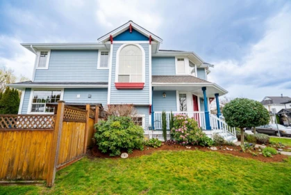 18451 65 Avenue, Surrey, BC, Surrey — Single Family Residence for sale