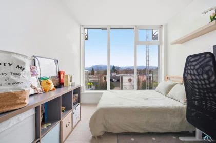 Guest Bathroom Photo of 507 2220 Kingsway, Vancouver, BC