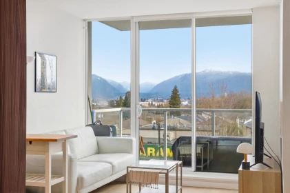 Pantry Photo of 507 2220 Kingsway, Vancouver, BC