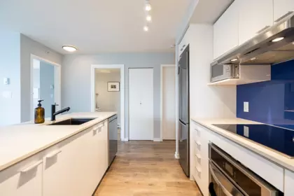 Kitchen Photo of 503 602 Citadel Parade, Vancouver, BC