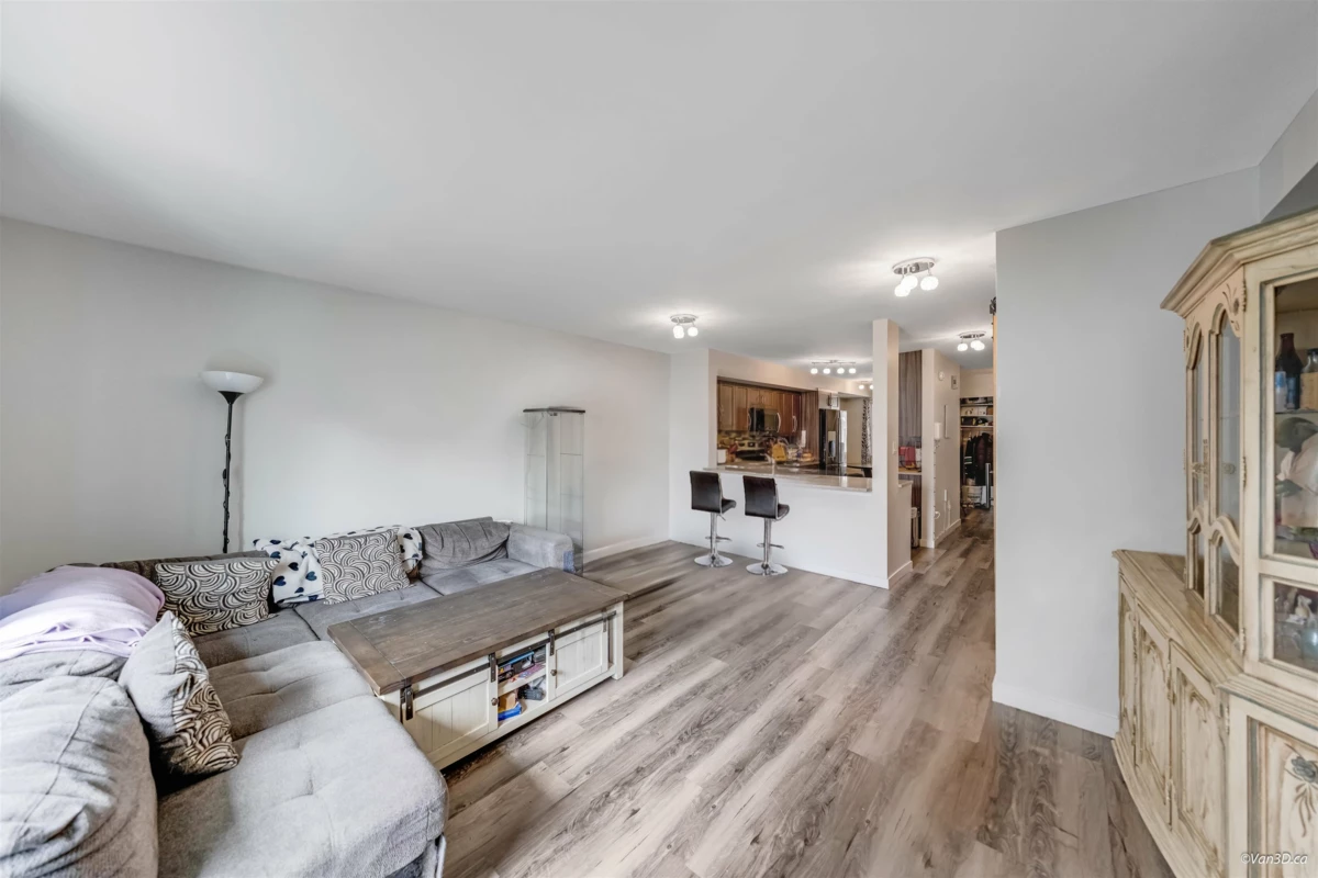 Living Room Photo of 35 22411 124 Avenue, Maple Ridge, BC