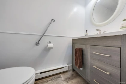 Mudroom Photo of 35 22411 124 Avenue, Maple Ridge, BC