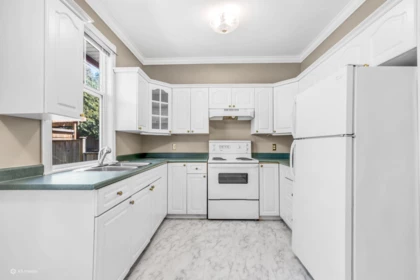 Swimming Pool Photo of 16715 78 Avenue, Surrey, BC