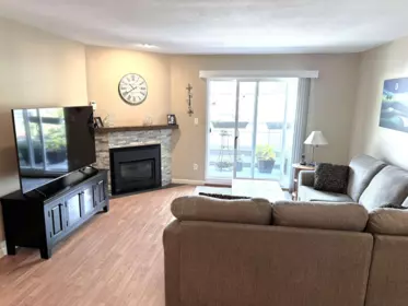 317 15875 Marine Drive, White Rock, BC, White Rock — Apartment/Condo for sale