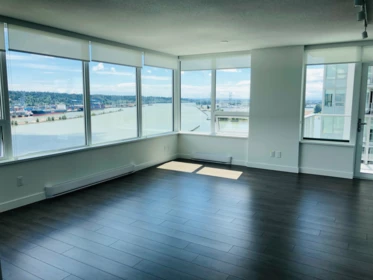 1905 908 Quayside Drive, New Westminster, BC, New Westminster — Apartment/Condo for sale