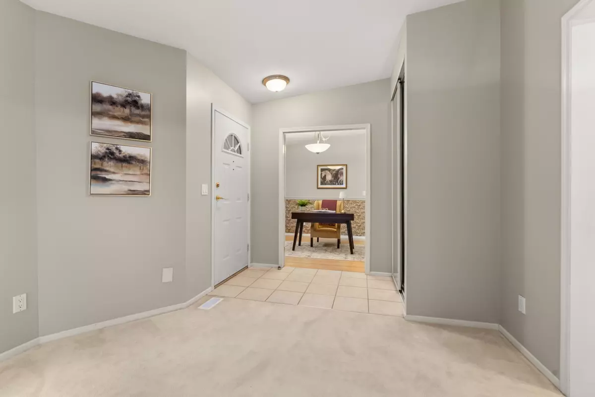 Dining Area Photo of 123 9080 198 Street, Langley, BC