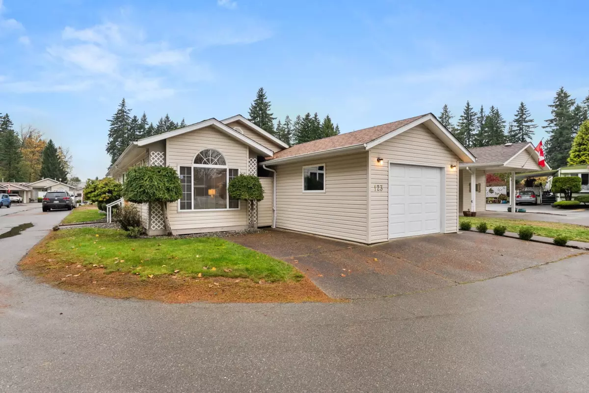 Living Room Photo of 123 9080 198 Street, Langley, BC