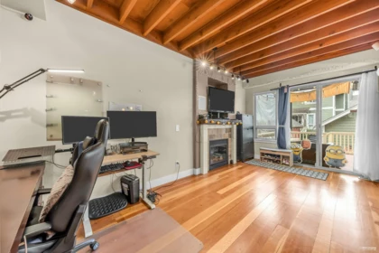 Loft / Bonus Room Photo of 270 Holly Avenue, New Westminster, BC
