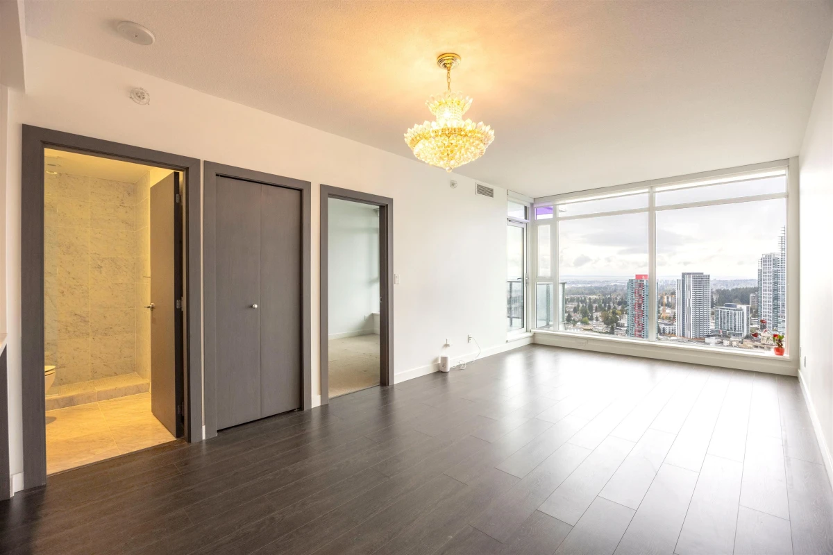 Dining Area Photo of 3906 6538 Nelson Avenue, Burnaby, BC