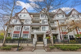 322 6833 Village Green, Burnaby, BC