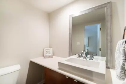 Guest Bathroom Photo of 503 990 Beach Avenue, Vancouver, BC