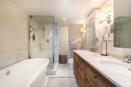 Laundry Room Photo of 503 990 Beach Avenue, Vancouver, BC