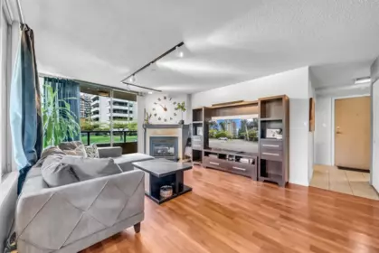 Kitchen Photo of 220 7288 Acorn Avenue, Burnaby, BC