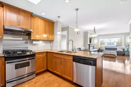 406 2103 W 45th Avenue, Vancouver, BC, Vancouver — Apartment/Condo for sale