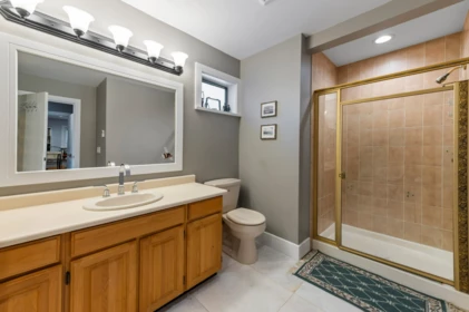 Laundry Room Photo of 103 12757 16 Avenue, Surrey, BC