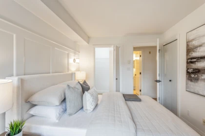 Powder Room Photo of 307 10128 132 Street, Surrey, BC