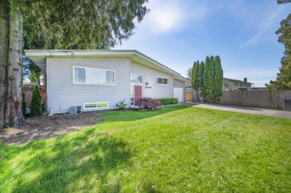 32446 Montgomery Avenue, Abbotsford, BC, Abbotsford — Single Family Residence for sale