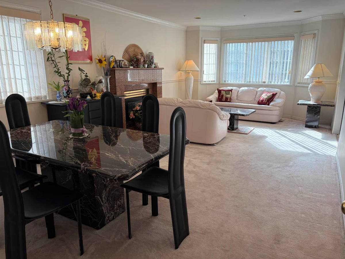Dining Area Photo of 8110 Osler Street, Vancouver, BC