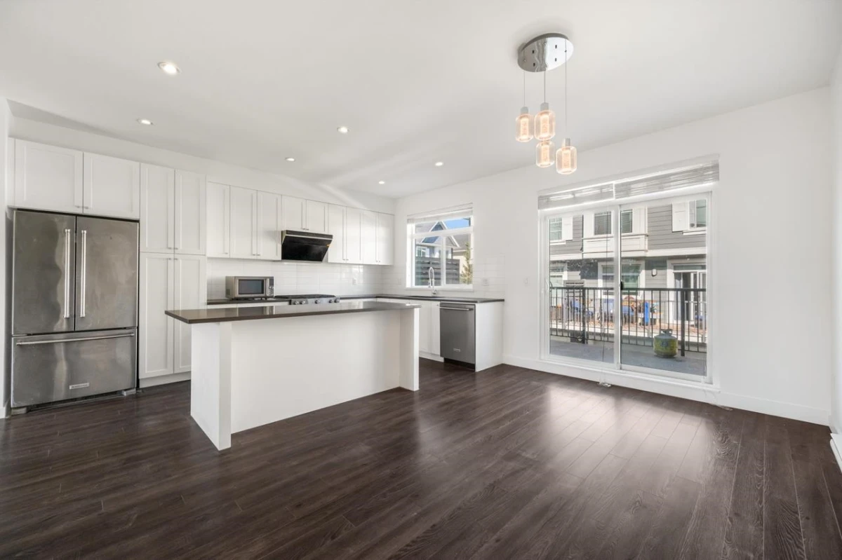 Family Room Photo of 56 16678 25 Avenue, Surrey, BC