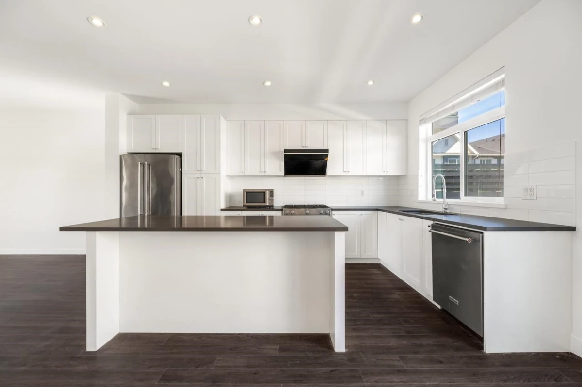 Living Room Photo of 56 16678 25 Avenue, Surrey, BC
