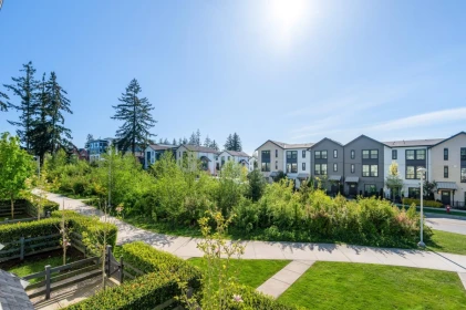 Front Yard Photo of 56 16678 25 Avenue, Surrey, BC