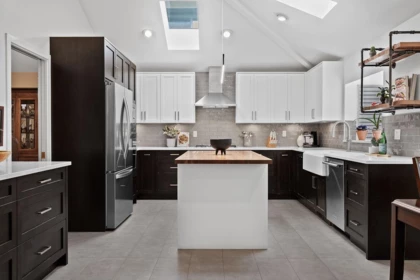 Kitchen Island Photo of 1659 Orkney Place, North Vancouver, BC