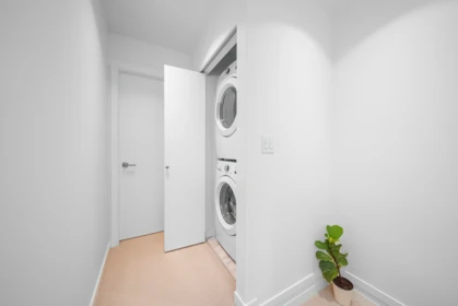 Mudroom Photo of 76 16561 17a Avenue, Surrey, BC