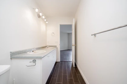 Hallway Photo of 55 16061 85 Avenue, Surrey, BC