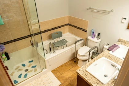 Walk-In Closet Photo of 216 8067 207 Street, Langley, BC