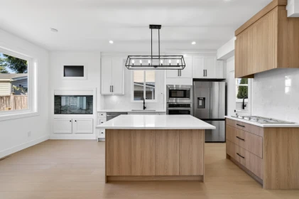 Kitchen Island Photo of 11399 85a Avenue, Delta, BC