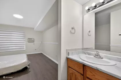 Entry Foyer Photo of 129 13725 72a Avenue, Surrey, BC