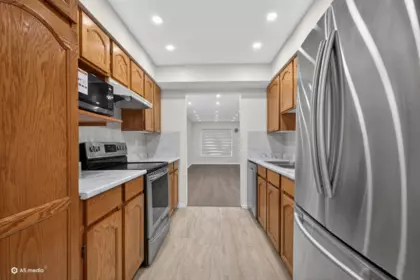 Kitchen Island Photo of 129 13725 72a Avenue, Surrey, BC