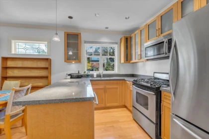 2301 Stephens Street, Vancouver, BC, Vancouver — Half Duplex for sale