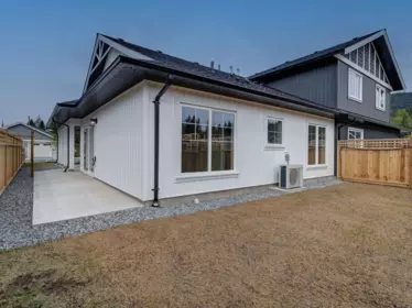 Front Yard Photo of 808 Gerussi Lane, Gibsons, BC