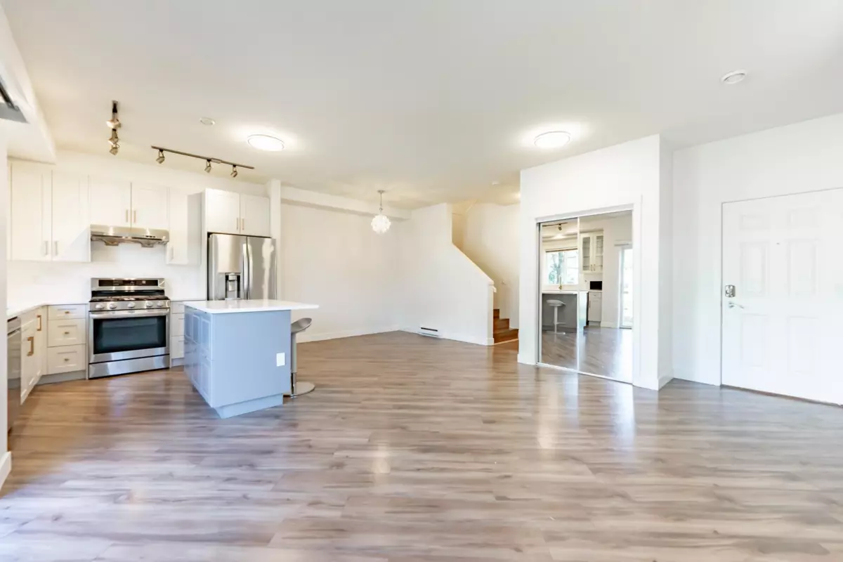 Family Room Photo of 35 11393 Steveston Highway, Richmond, BC
