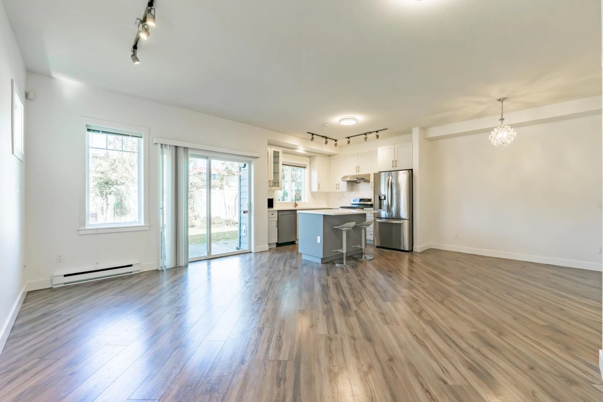 Living Room Photo of 35 11393 Steveston Highway, Richmond, BC