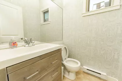 Primary Bathroom Photo of 35 11393 Steveston Highway, Richmond, BC