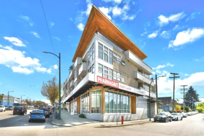 212 4338 Commercial Street, Vancouver, BC, Vancouver — Apartment/Condo for sale