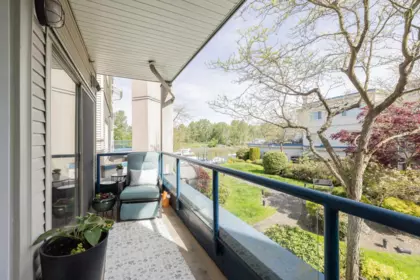 204 4733 W River Road, Delta, BC, Delta — Apartment/Condo for sale