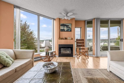 305 69 Jamieson Court, New Westminster, BC, New Westminster — Apartment/Condo for sale