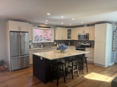 38549 Westway Avenue, Squamish, BC, Squamish — Single Family Residence for sale
