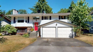 38549 Westway Avenue, Squamish, BC
