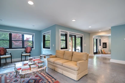 Garage Interior Photo of 4253 Packalen Boulevard, Garden Bay, BC