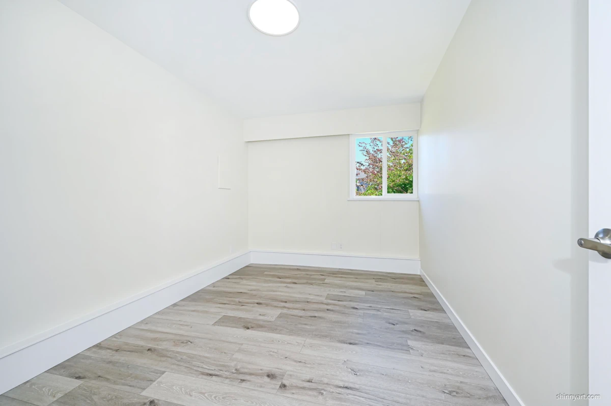 Dining Area Photo of 5546 Maple Crescent, Delta, BC